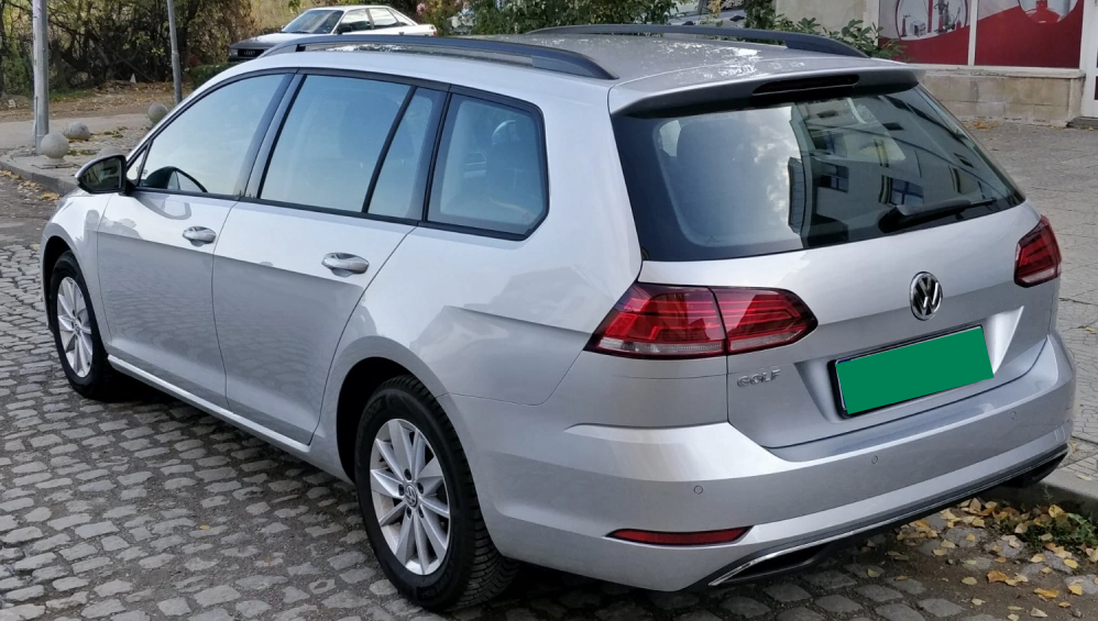 Leasing auta vs. vlastnictví: Propočítal jsem to na vlastní kůži